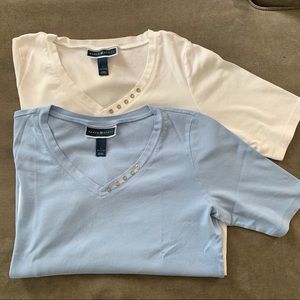 Two ladies Karen Scott T-Shirts